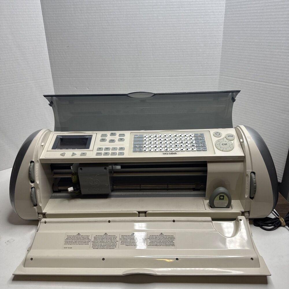 Cricut Expression Provo Craft Electronic Cutter Machine CREX001 Tested.
